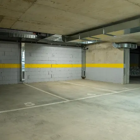 With Free Parking Apartment